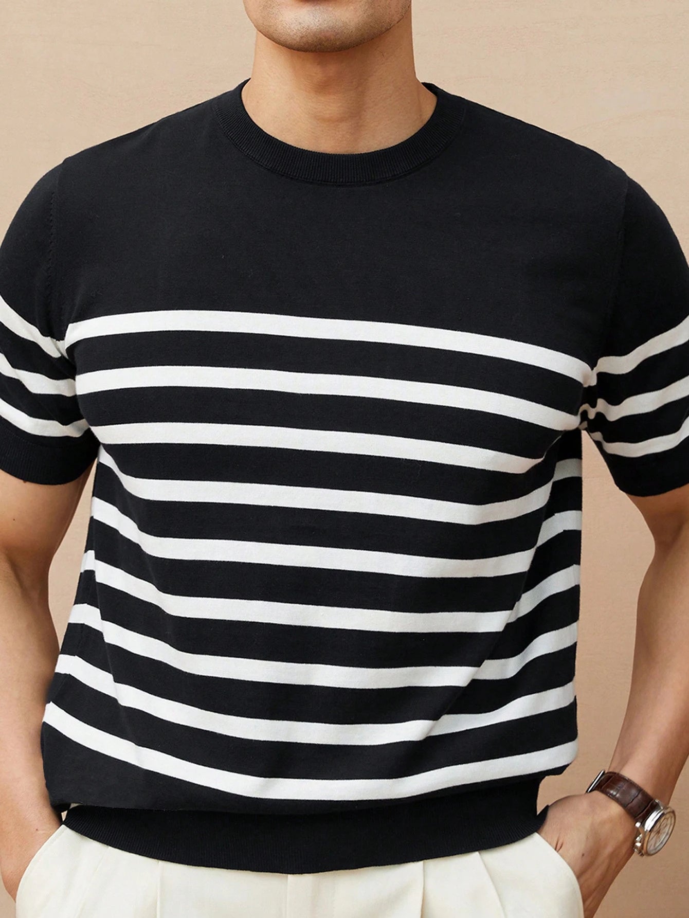 Gestreiftes Kurzarm-T-Shirt Für Männer