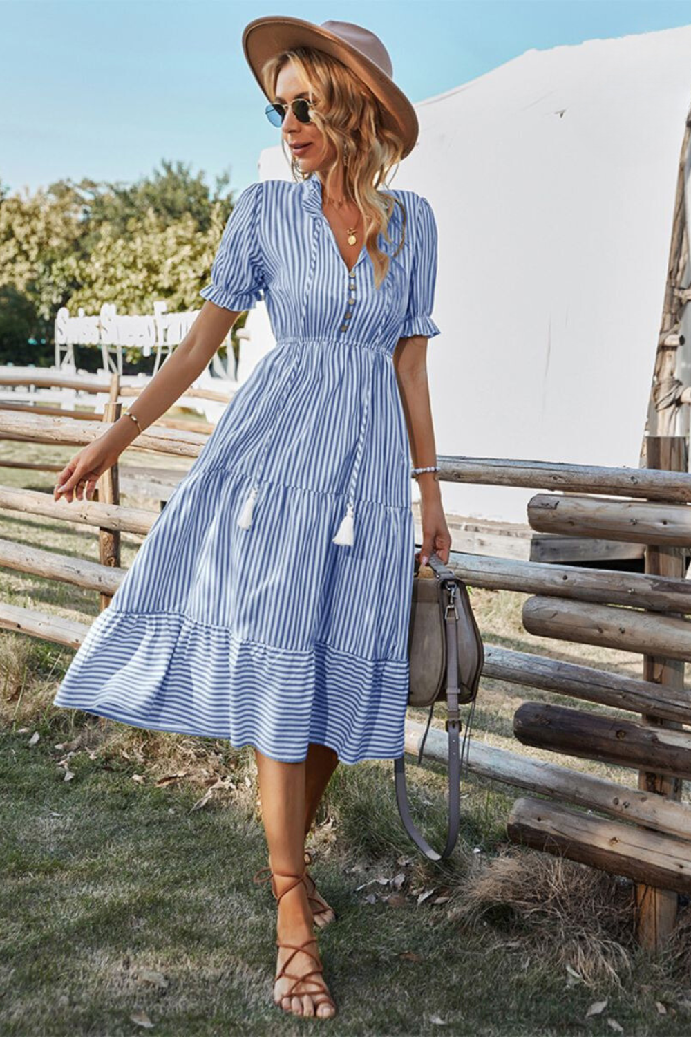 Damen gestreiftes Midikleid mit V-Ausschnitt und Quasten