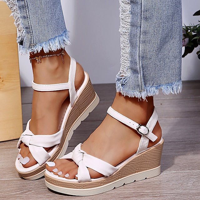 Criss-Cross-Keilsandalen für Damen